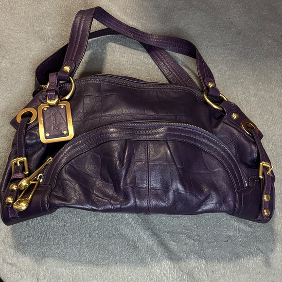 B. Makowsky Deep Purple Leather Shoulder Bag - Picture 2 of 12